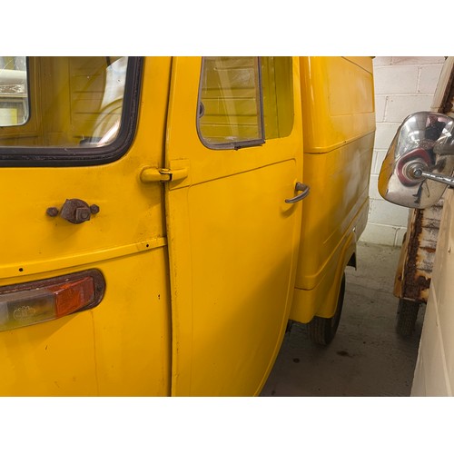 124 - 1972 Vespa Van
Being sold without reserve
Registration number BNL 827K
Yellow
This was used for a nu... 