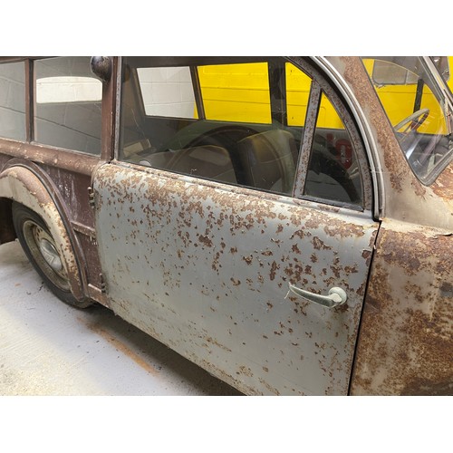 125 - 1954 Champion 500G Kombi
Being sold without reserve
Unregistered
Left hand drive
Probably one of the...