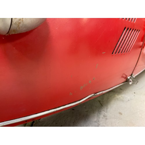 139 - 1960 Messerschmitt KR200
Registration number VTK 951
Red
This KR200 is in original condition, having...