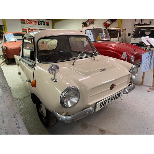 141 - 1959 Frisky Family Three
Registration number 9819 NW
Cream
Following its restoration this car was dr... 