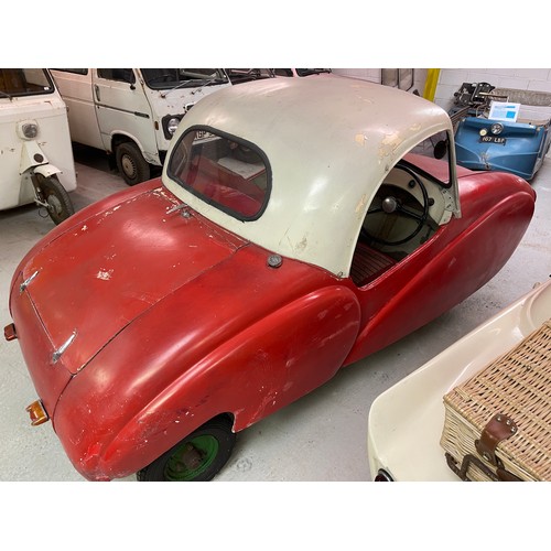 142 - 1954 Allard Clipper
Registration number 906 CMT
Cream over red
Designed by David Gottlieb, the Allar... 