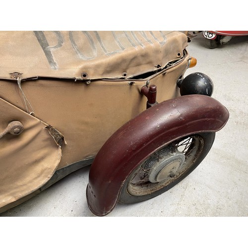 130 - Velorex
Being sold without reserve
Polish registration number SE 7744
350 cc Jawa engine
Brown fabri... 