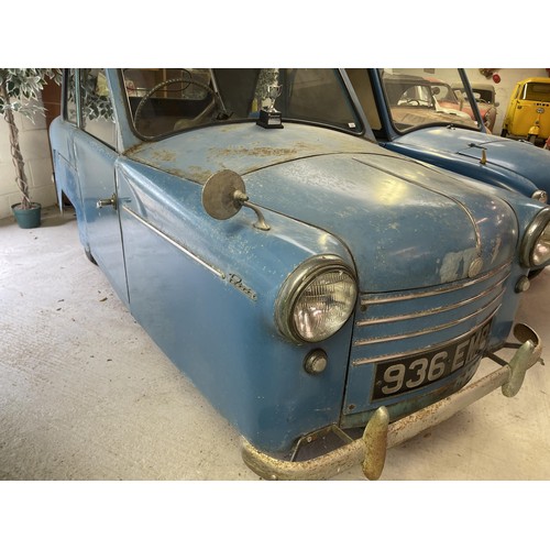 132 - 1955 AC Petite Mk II
Being sold without reserve
Registration number 936 EMP
Blue
346 cc Villiers eng... 