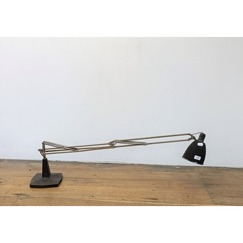 375 - An anglepoise lamp