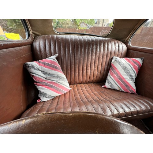 44 - 1939 Morris 8E Saloon
Registration number TFF 296
Black with brown leather interior
Current owner fo... 