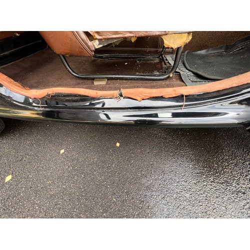 44 - 1939 Morris 8E Saloon
Registration number TFF 296
Black with brown leather interior
Current owner fo... 