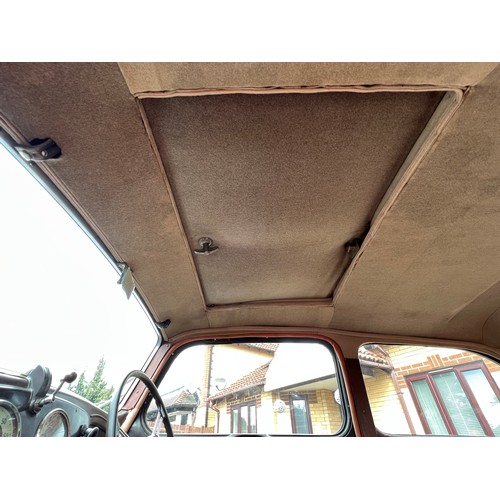 44 - 1939 Morris 8E Saloon
Registration number TFF 296
Black with brown leather interior
Current owner fo... 