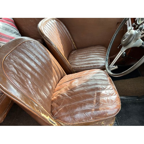 44 - 1939 Morris 8E Saloon
Registration number TFF 296
Black with brown leather interior
Current owner fo... 