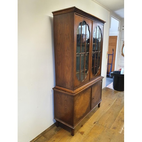 552 - A 19th century mahogany bow front chest, having two long and three short drawers, 105 cm wide, and a... 