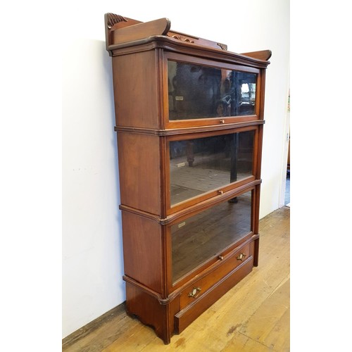 500 - A Globe Wernicke mahogany three section bookcase