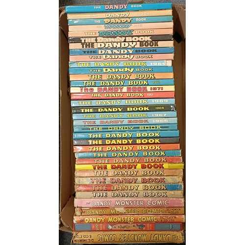 22 - Assorted Dandy and Beano annuals (6 boxes)