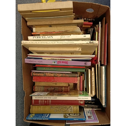 34 - Assorted books (5 boxes)