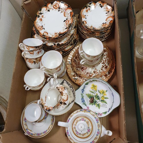 409 - An Art Deco part tea service, assorted ceramics and glassware (3 boxes)