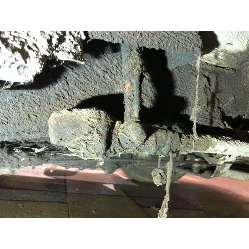 19 - 1935 Bentley 3.5 Litre Thrupp & Maberly DHC
Registration number HDV 278
Chassis number B-8-DG
Black ... 