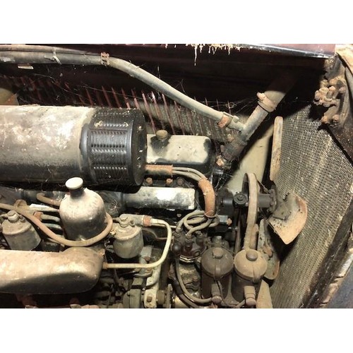 19 - 1935 Bentley 3.5 Litre Thrupp & Maberly DHC
Registration number HDV 278
Chassis number B-8-DG
Black ... 