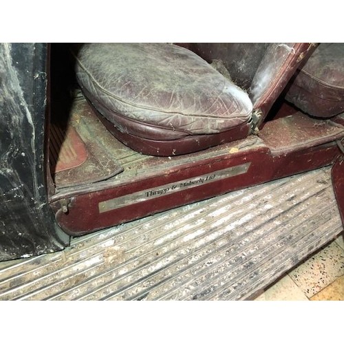 19 - 1935 Bentley 3.5 Litre Thrupp & Maberly DHC
Registration number HDV 278
Chassis number B-8-DG
Black ... 