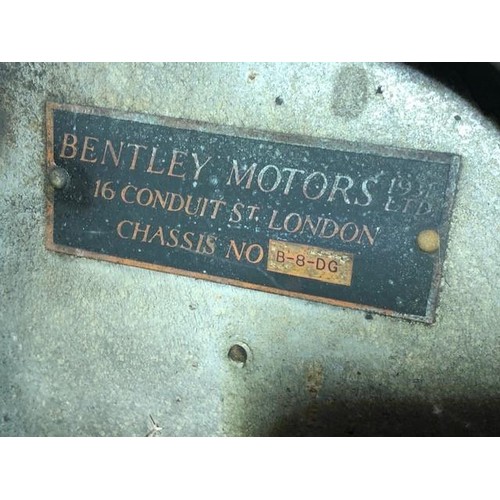 19 - 1935 Bentley 3.5 Litre Thrupp & Maberly DHC
Registration number HDV 278
Chassis number B-8-DG
Black ... 