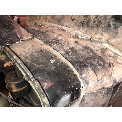 19 - 1935 Bentley 3.5 Litre Thrupp & Maberly DHC
Registration number HDV 278
Chassis number B-8-DG
Black ... 