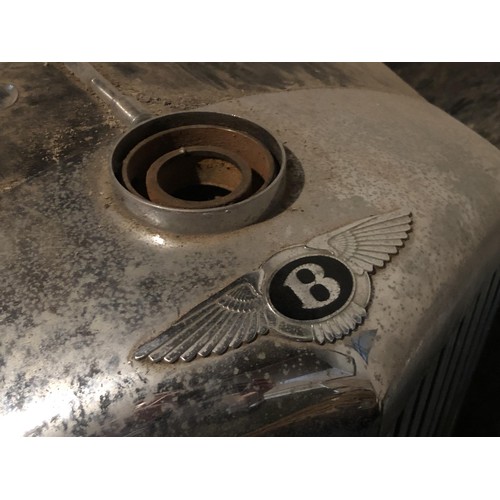 19 - 1935 Bentley 3.5 Litre Thrupp & Maberly DHC
Registration number HDV 278
Chassis number B-8-DG
Black ... 