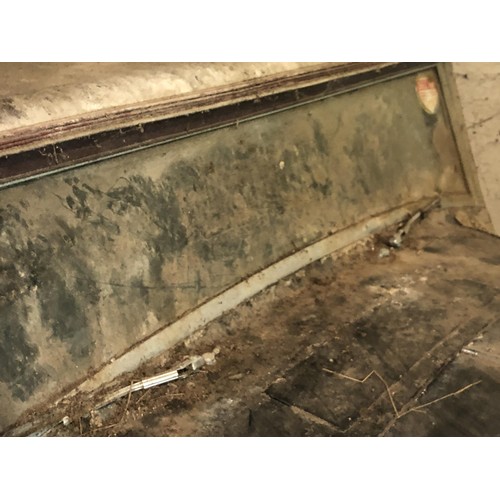 19 - 1935 Bentley 3.5 Litre Thrupp & Maberly DHC
Registration number HDV 278
Chassis number B-8-DG
Black ... 