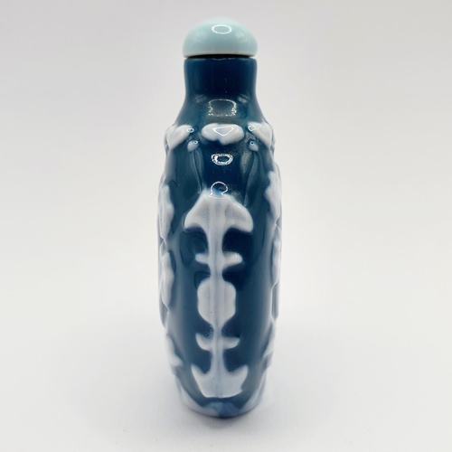 11 - A Chinese porcelain snuff bottle, 6 cm high 
Provenance: From a single owner collection of snuff bot... 