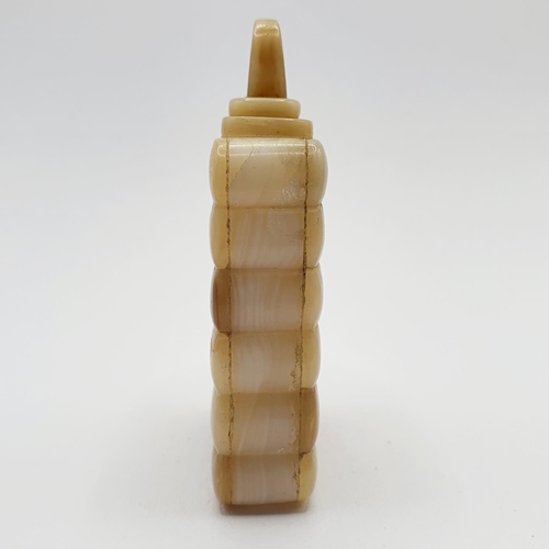 23 - A Chinese white hardstone snuff bottle, 6 cm high
Provenance: From a single owner collection of snuf... 