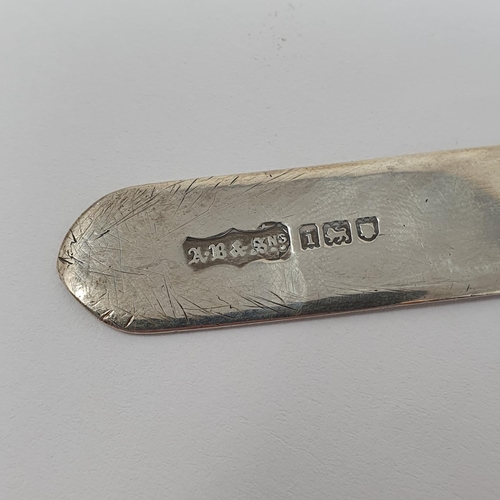 684 - A silver letter opener, A Barrett, London 1904, 18 cm