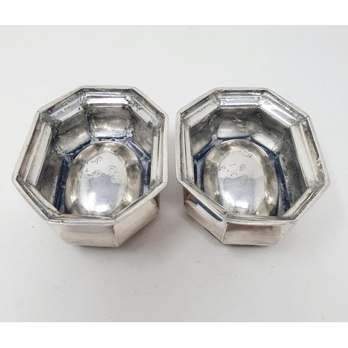 620 - A pair of 18th century silver trencher salts, London 1738, 3.4 ozt, 7.5 cm wide (2)