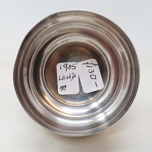 403 - An Edward VII silver sifter, London 1905, 7.1 ozt  Provenance:  From a large single owner collection... 