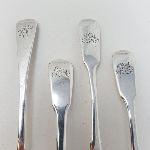 452 - A pair of George IV silver fiddle pattern salt spoons, London 1821, and two other Georgian salt spoo... 