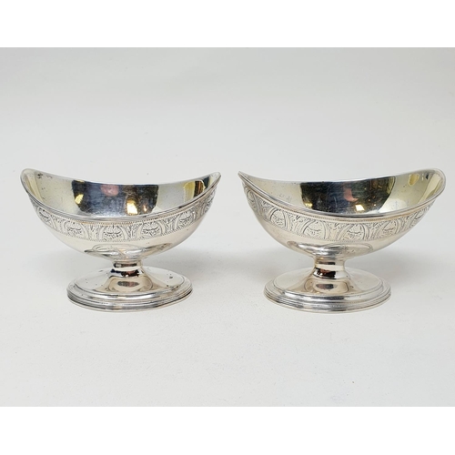 467 - A pair of George III silver oval salts, London 1793, 4.7 ozt (2)  Provenance: From a large single ow... 