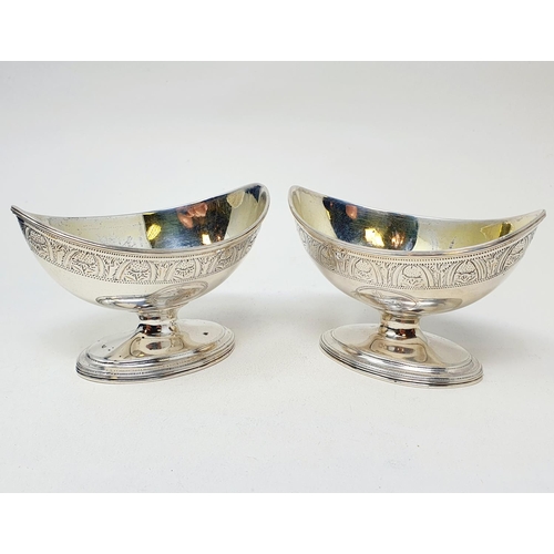 467 - A pair of George III silver oval salts, London 1793, 4.7 ozt (2)  Provenance: From a large single ow... 