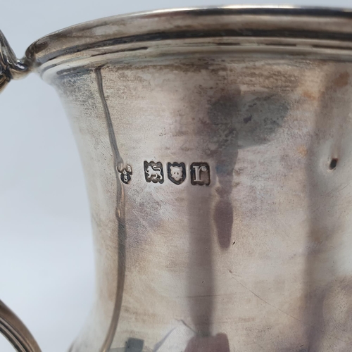 644 - A silver two handled trophy cup, London 1912, 7.7 ozt, 13.5 cm high