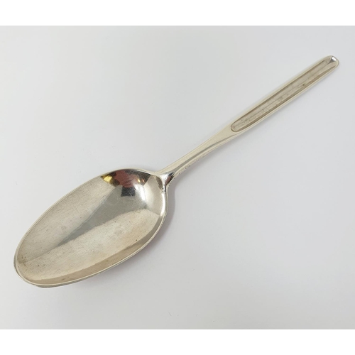 653 - A mid 18th century silver picture back spoon, with a marrow scoop, crested, probably Robert Perth, L... 