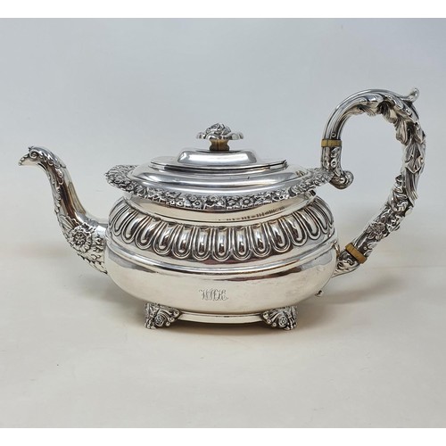 404 - A George III silver teapot, Sheffield 1819, 21.5 ozt  Provenance: From a large single owner collecti... 