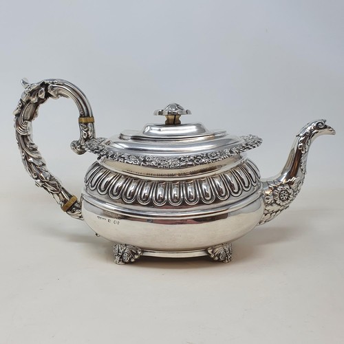 404 - A George III silver teapot, Sheffield 1819, 21.5 ozt  Provenance: From a large single owner collecti... 