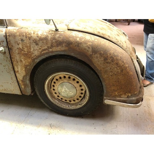 125 - 1954 Champion 500G Kombi
Being sold without reserve
Unregistered
Left hand drive
Probably one of the...