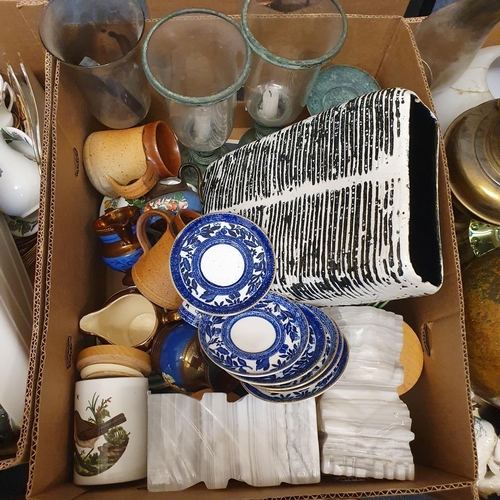 1055 - A Poole plate, an Anysley part Dinner service, assorted ceramics and other items (4 boxes)