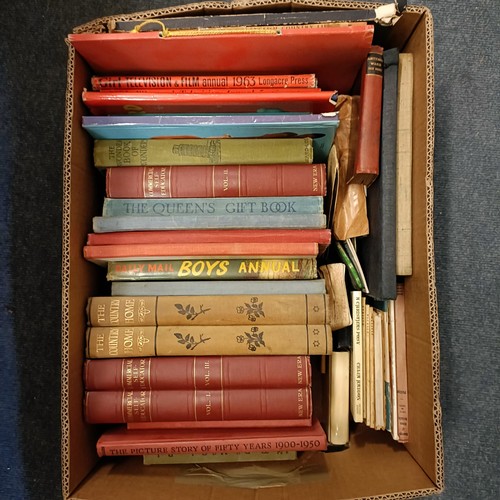 1071 - Assorted books (5 boxes)