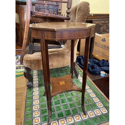 1290 - A 19th century oak side table, 76 cm wide, one leg detached, a button back armchair, a single chair,... 