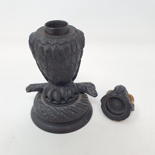 1143 - A 19th century carved inkwell, in the form of an owl, 10.5 cm high