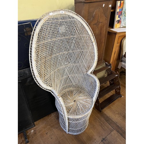 1266 - A wicker butterfly type chair