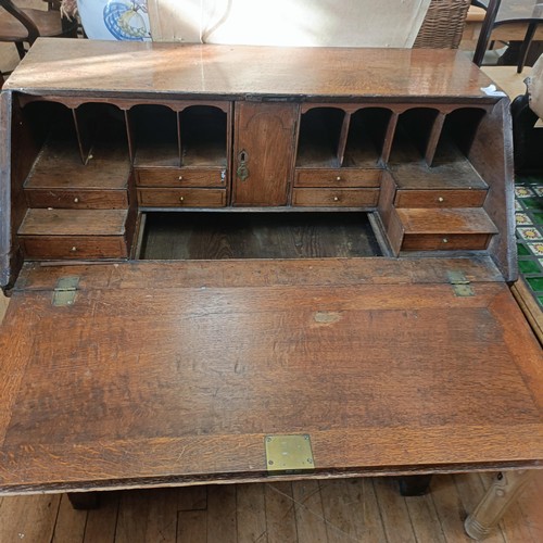 1291 - A 19th century oak bureau, 100 cm wide