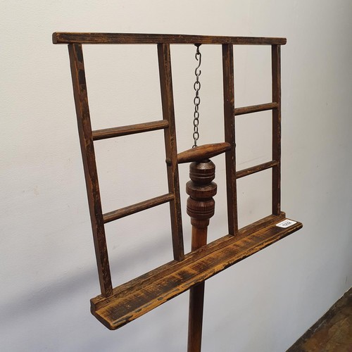 1232 - A 19th century pine reading stand