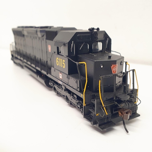 135 - A Spectrum HO gauge locomotive, No 82706, boxed Provenance: From a vast single owner collection of O... 