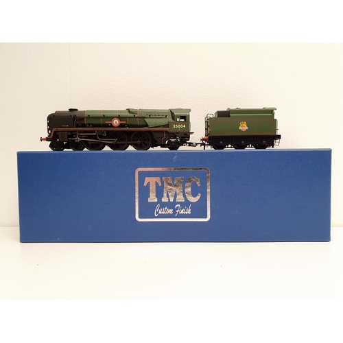 141 - A TMC OO gauge 4-6-2 locomotive and tender No R2967-TMC-01, boxed  Provenance: From a vast single ow... 