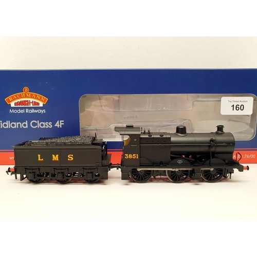 160 - A Bachmann OO gauge 0-6-0, locomotive and tender, No 31-880, boxed  Provenance: From a vast single o... 