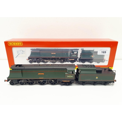 169 - A Hornby OO gauge 4-6-2 locomotive and tender No R2218, boxed  Provenance: From a vast single owner ... 