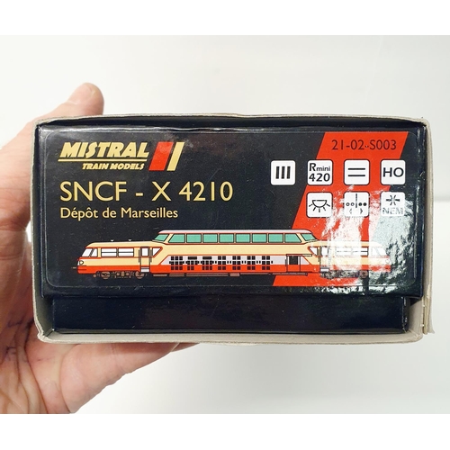 170 - A Mistral HO gauge locomotive, No 21-02-S003, boxed  Provenance: From a vast single owner collection... 