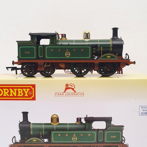 192 - A Hornby OO gauge 4-4-0 locomotive, No R3538, boxed  Provenance: From a vast single owner collection... 